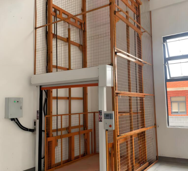 山南升降货梯是特种设备码